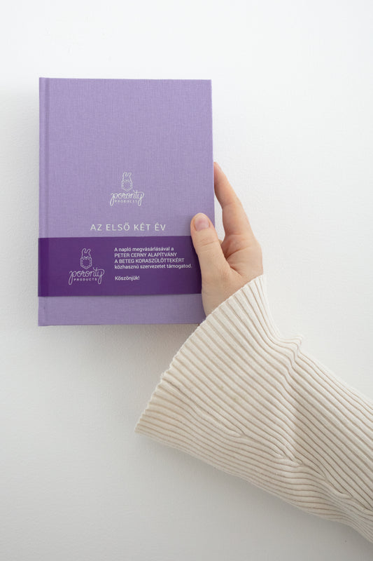 PorontyProducts Az első két év babanapló - lila, a koraszülöttekért