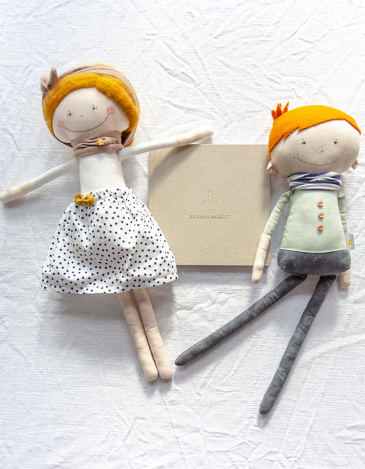 Poronty Products Egymás Között Testvéri Aranyköpések Naplója - Szórakoztatóan rögzíti a testvérek vicces és édes beszólásait, megörökítve a családi pillanatokat