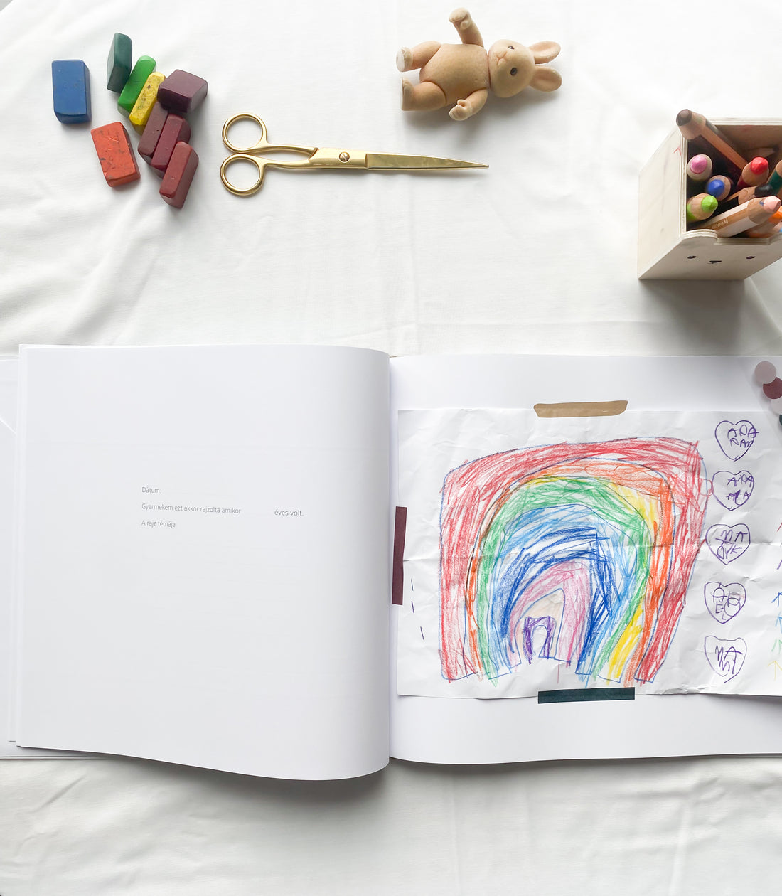 Poronty Products Remekművek rajzgyüjtő napló